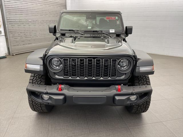 new 2024 Jeep Gladiator car, priced at $53,305