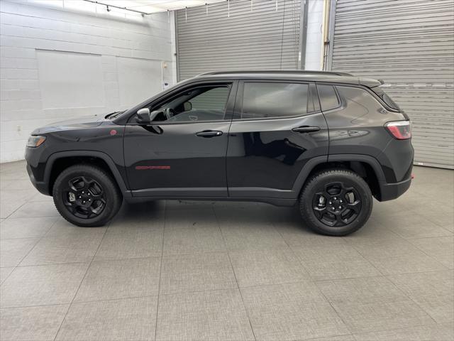 new 2024 Jeep Compass car, priced at $27,601