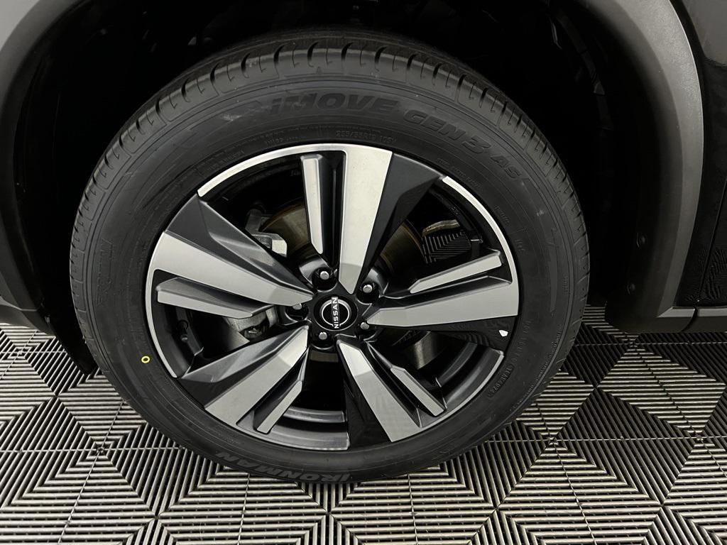 used 2023 Nissan Rogue car, priced at $24,573