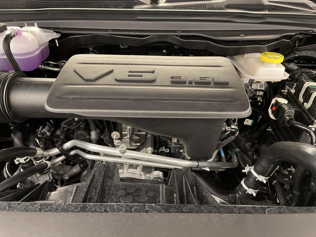 new 2025 Ram 1500 car, priced at $43,964