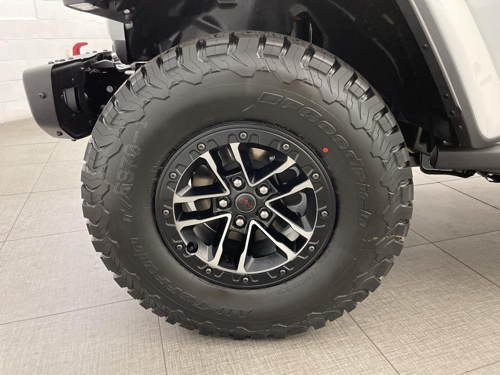 new 2025 Jeep Wrangler car, priced at $63,939