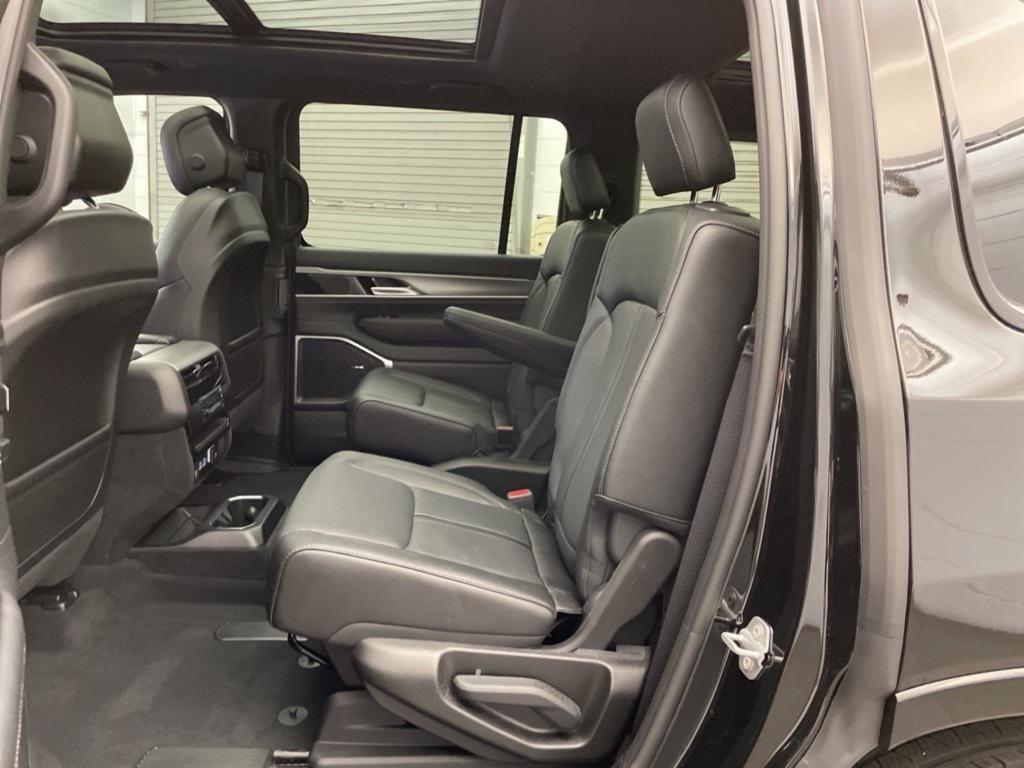 new 2025 Jeep Wagoneer car, priced at $67,987