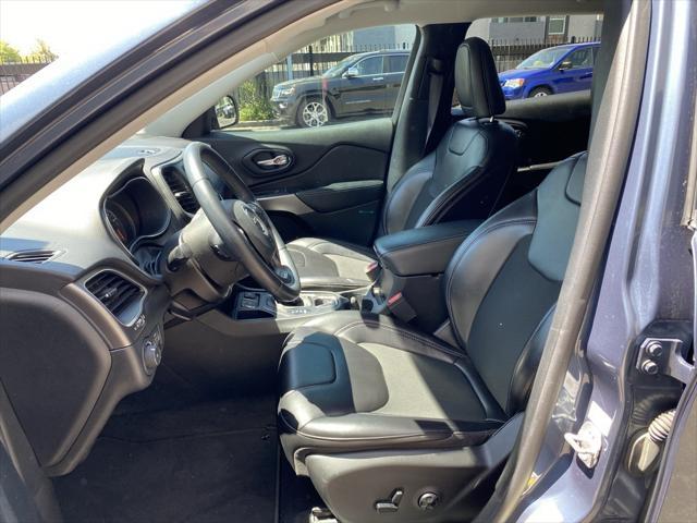 used 2019 Jeep Cherokee car, priced at $14,573