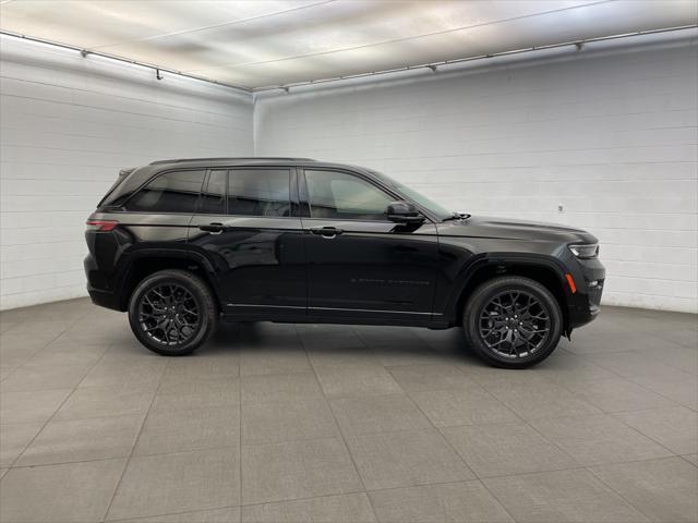 new 2025 Jeep Grand Cherokee car, priced at $65,294