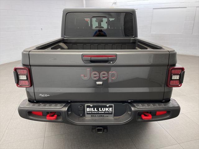 new 2024 Jeep Gladiator car, priced at $56,048