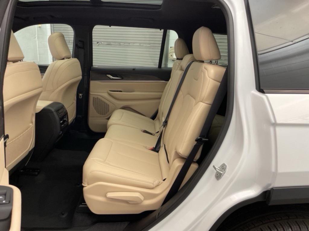 new 2025 Jeep Grand Cherokee L car, priced at $48,681
