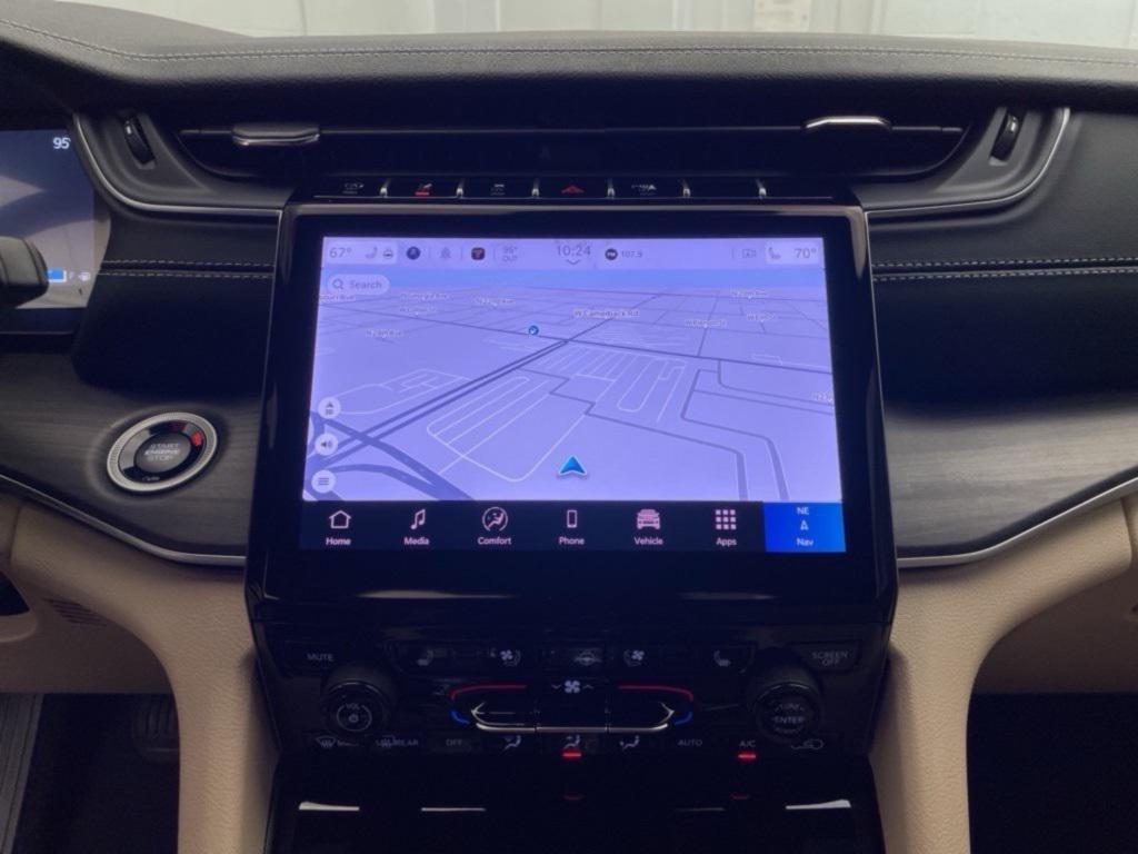 new 2025 Jeep Grand Cherokee L car, priced at $48,681