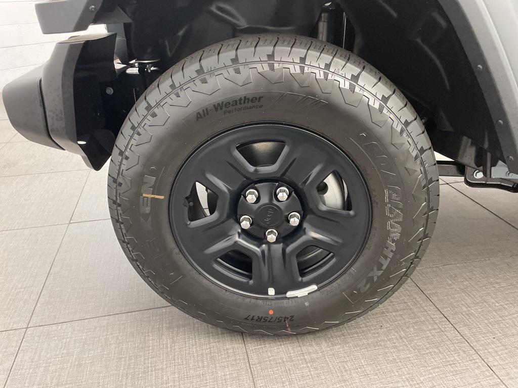 new 2025 Jeep Wrangler car, priced at $36,015