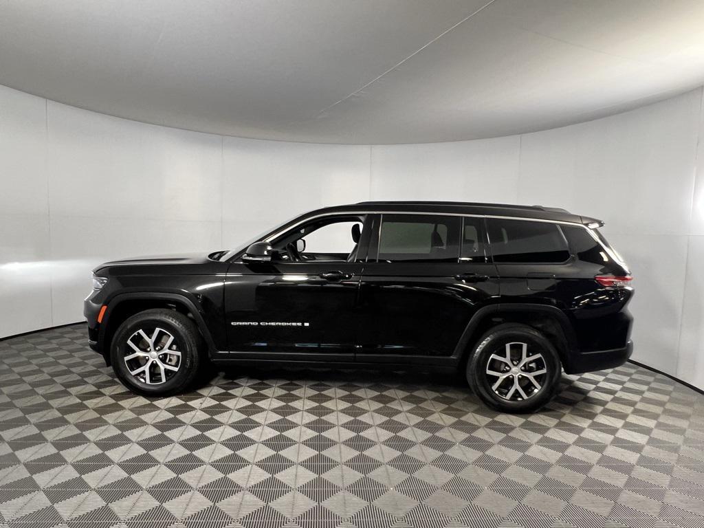 used 2024 Jeep Grand Cherokee L car, priced at $33,573