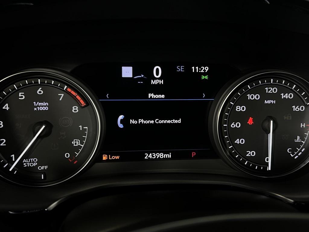 used 2024 Cadillac XT5 car, priced at $40,973