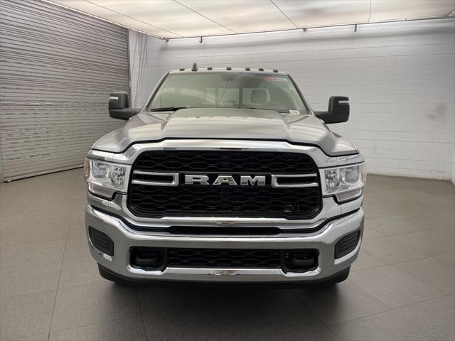 new 2024 Ram 3500 car, priced at $56,647