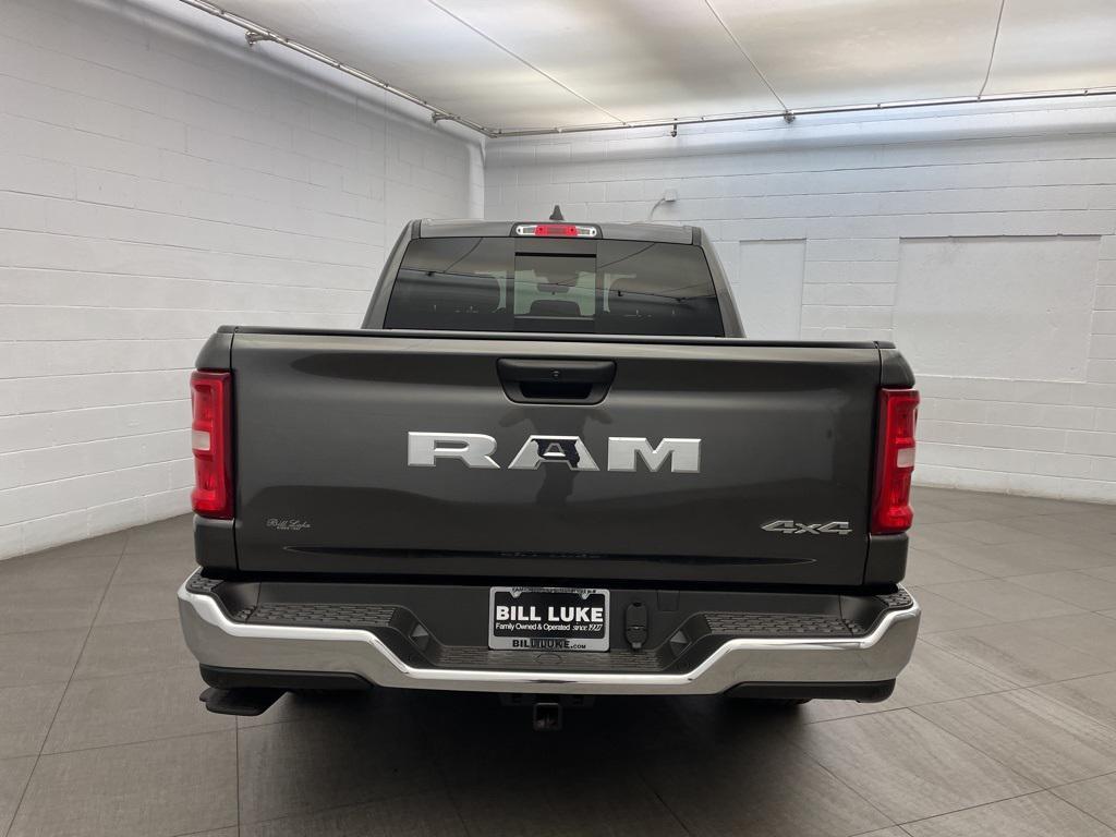 new 2025 Ram 1500 car, priced at $42,224