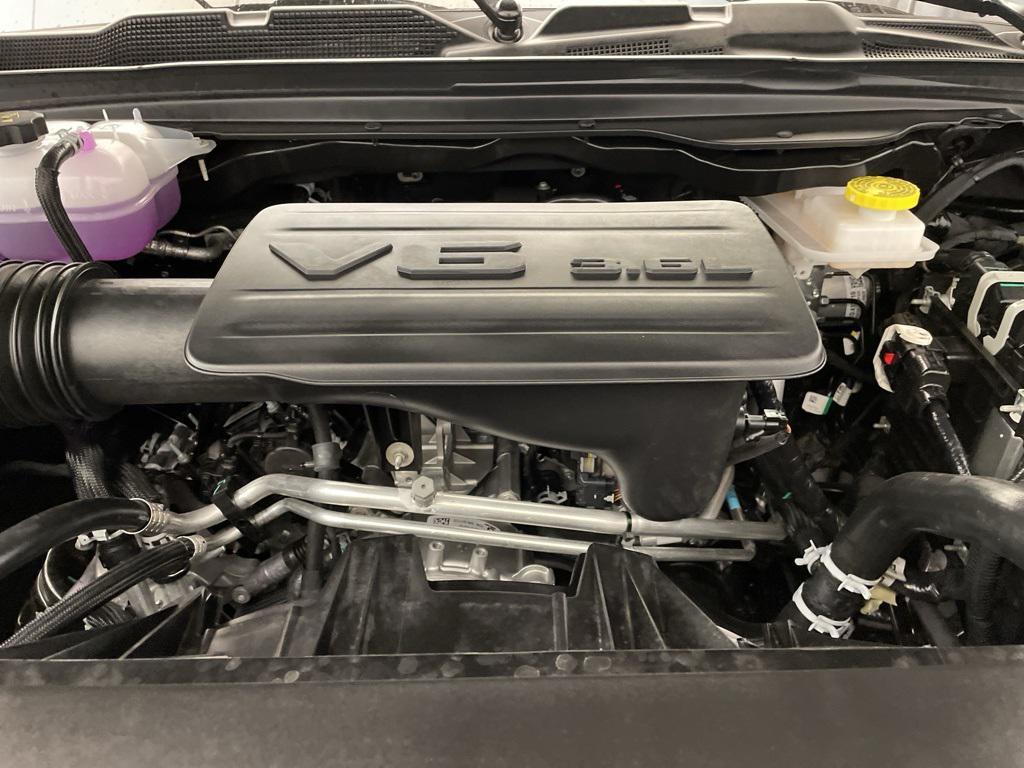 new 2025 Ram 1500 car, priced at $42,224