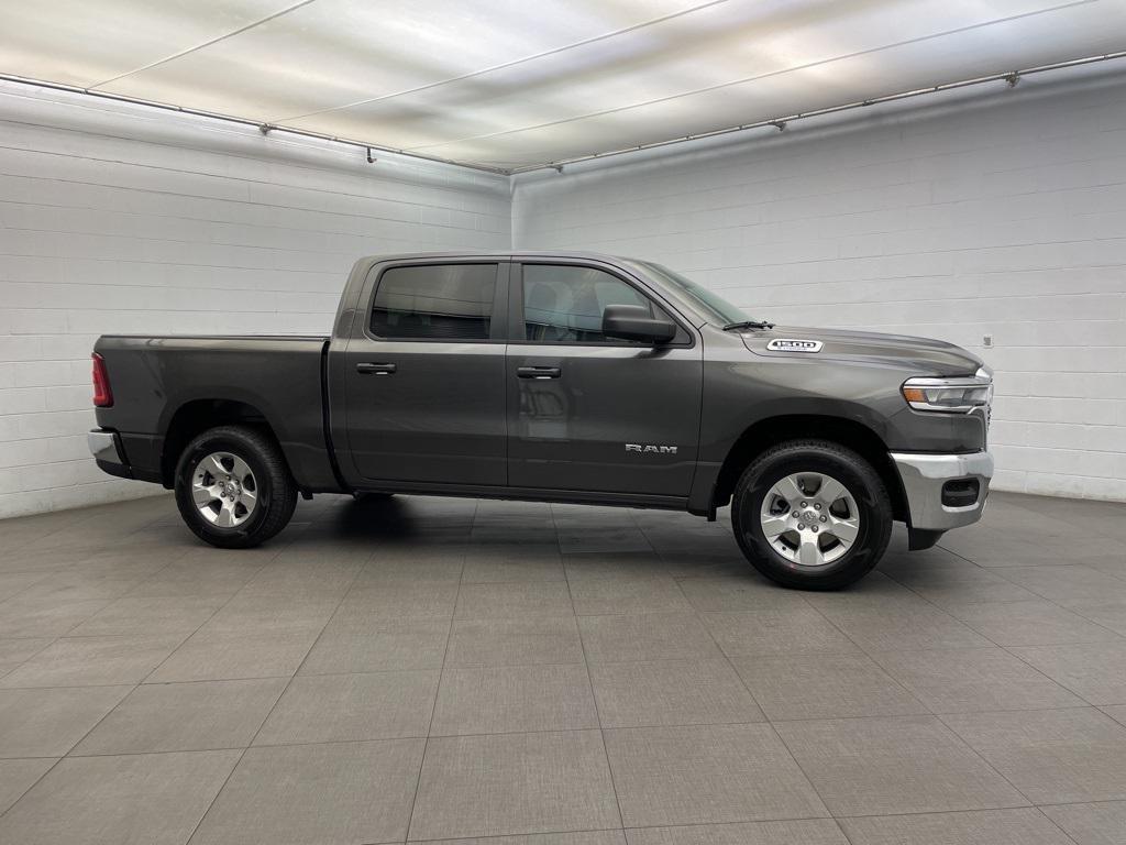 new 2025 Ram 1500 car, priced at $42,224