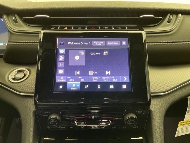 new 2025 Jeep Grand Cherokee car, priced at $34,112