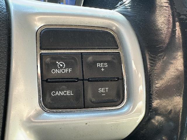 used 2014 Chrysler 300 car