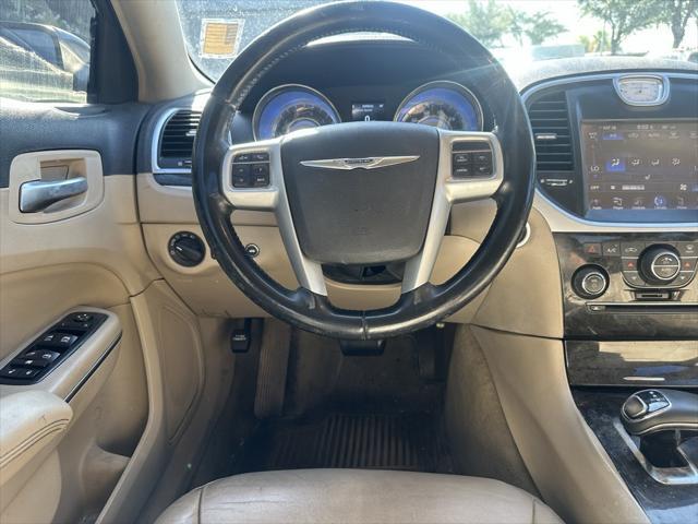 used 2014 Chrysler 300 car
