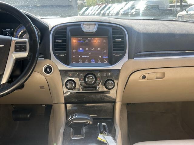used 2014 Chrysler 300 car
