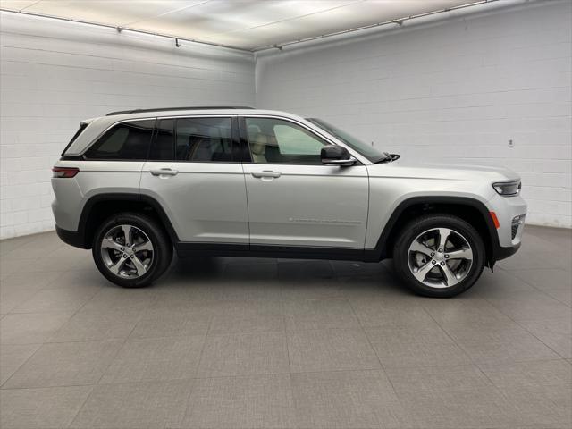 new 2024 Jeep Grand Cherokee car, priced at $39,541