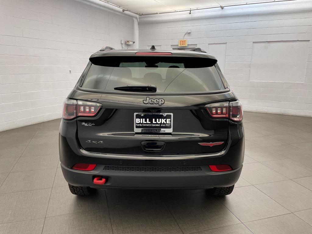 new 2025 Jeep Compass car, priced at $29,225