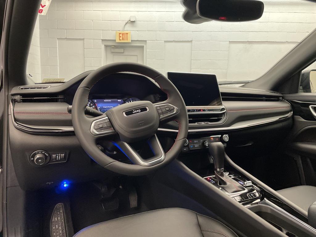 new 2025 Jeep Compass car, priced at $29,225