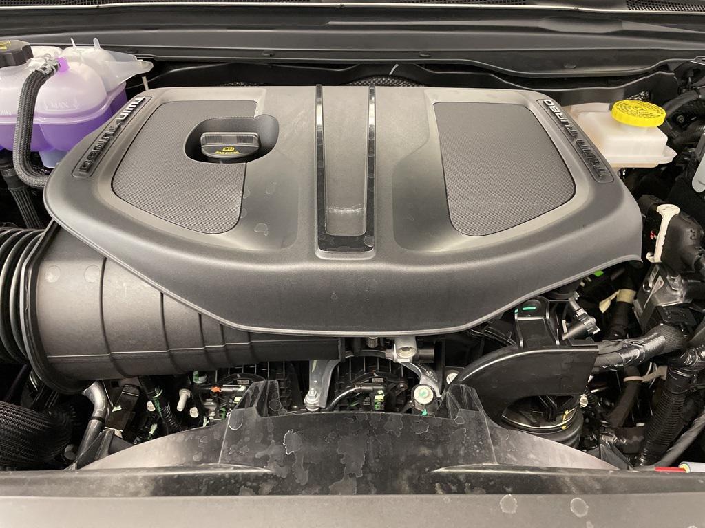new 2025 Ram 1500 car, priced at $43,014