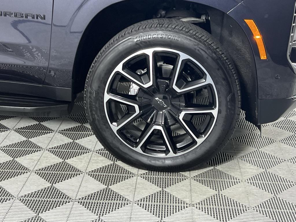 used 2025 Chevrolet Suburban car, priced at $69,973