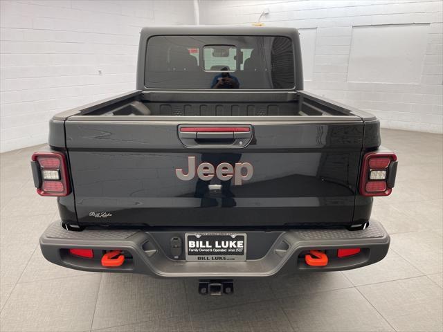 new 2024 Jeep Gladiator car, priced at $56,432