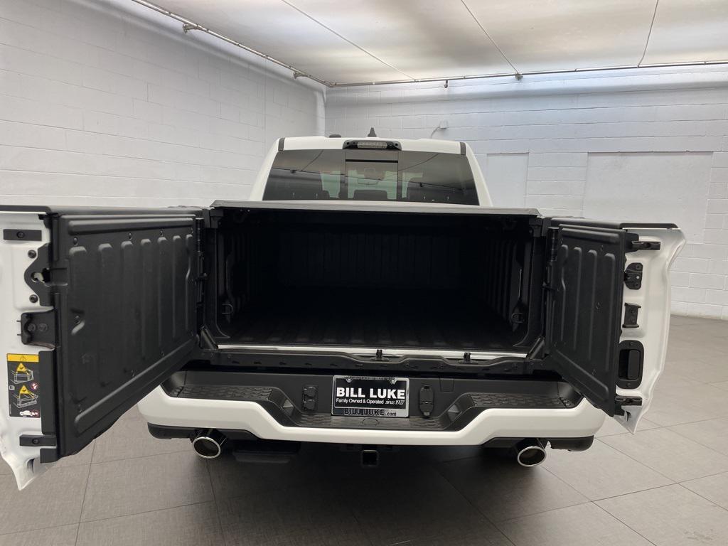 new 2026 Ram 1500 car, priced at $83,518