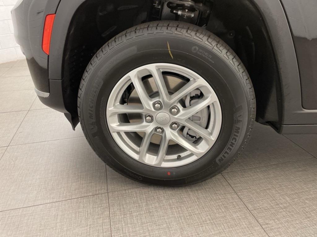 new 2025 Jeep Grand Cherokee L car, priced at $35,084