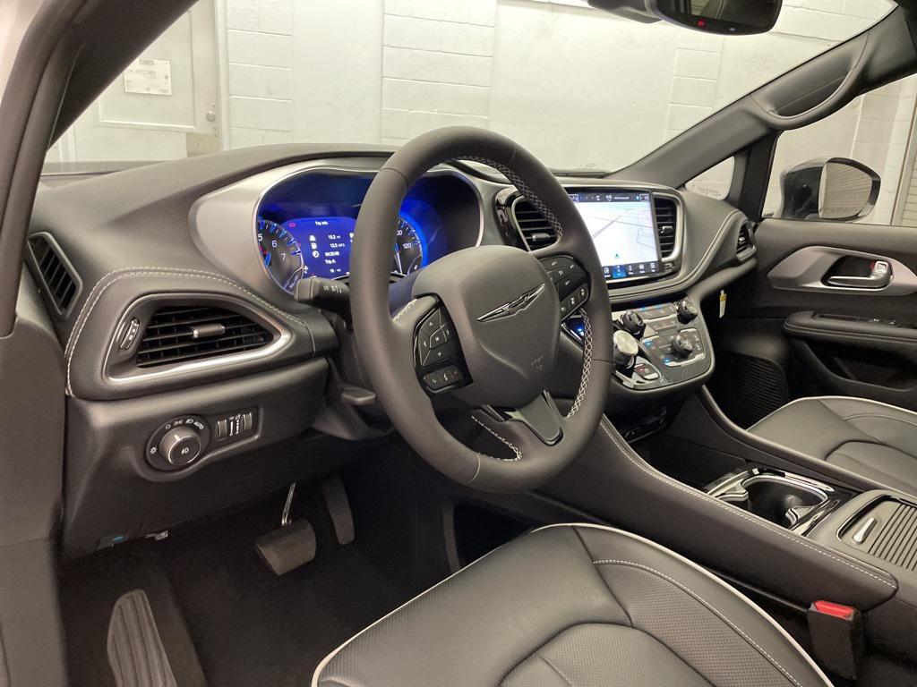 new 2026 Chrysler Pacifica car, priced at $46,779