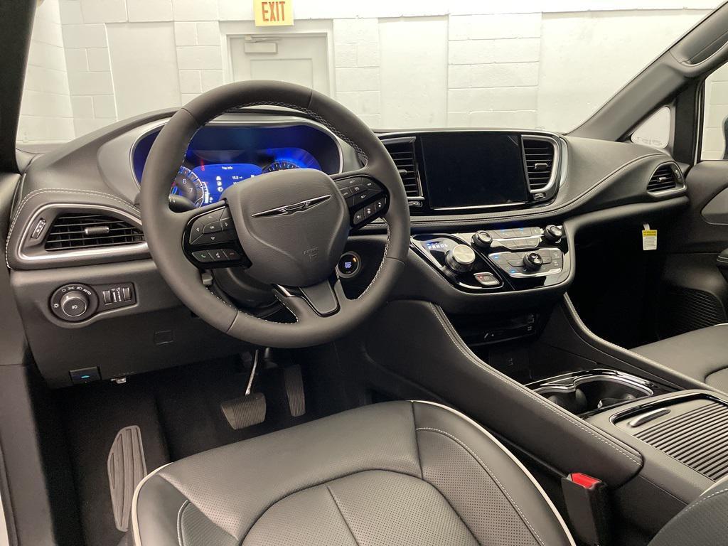 new 2026 Chrysler Pacifica car, priced at $46,779