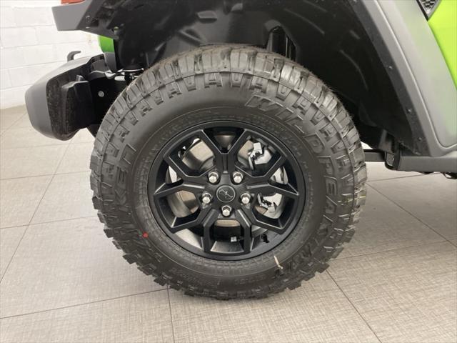new 2025 Jeep Wrangler car, priced at $43,240
