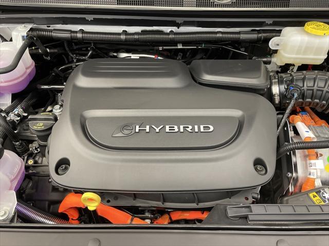 new 2024 Chrysler Pacifica Hybrid car, priced at $49,462