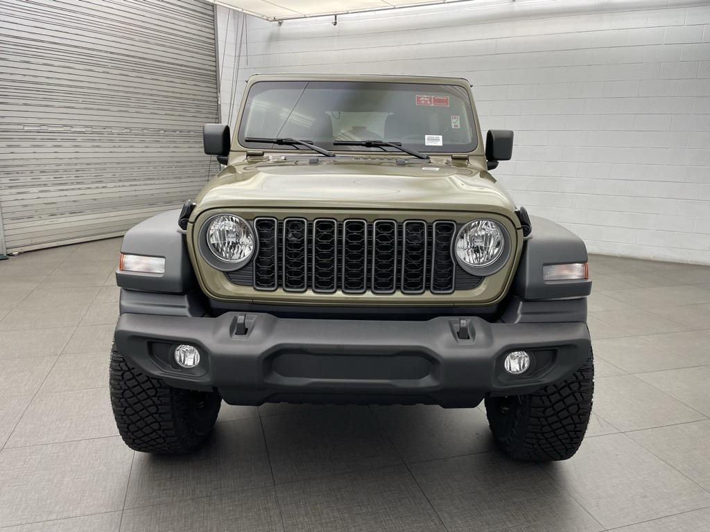 new 2025 Jeep Wrangler car, priced at $42,973