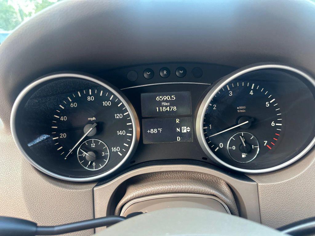 used 2010 Mercedes-Benz M-Class car, priced at $5,995