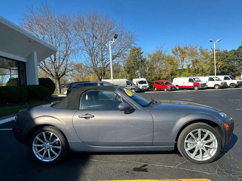 used 2006 Mazda MX-5 Miata car, priced at $8,495