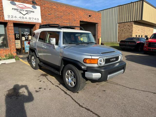 used 2007 Toyota FJ Cruiser car, priced at $14,995