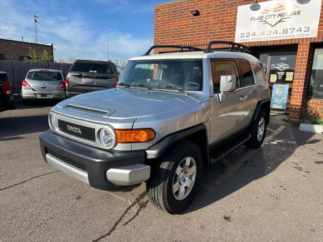 used 2007 Toyota FJ Cruiser car, priced at $14,995