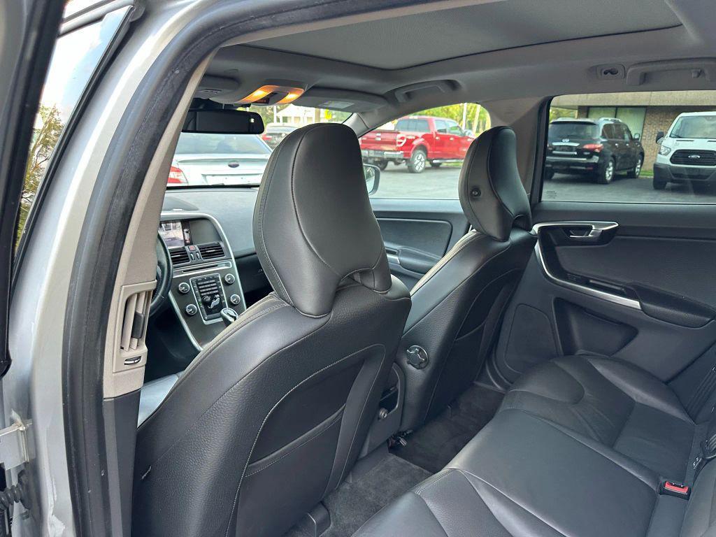 used 2014 Volvo XC60 car, priced at $9,495