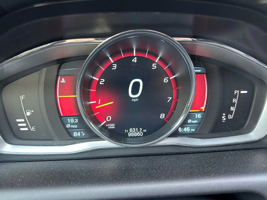 used 2014 Volvo XC60 car, priced at $9,495