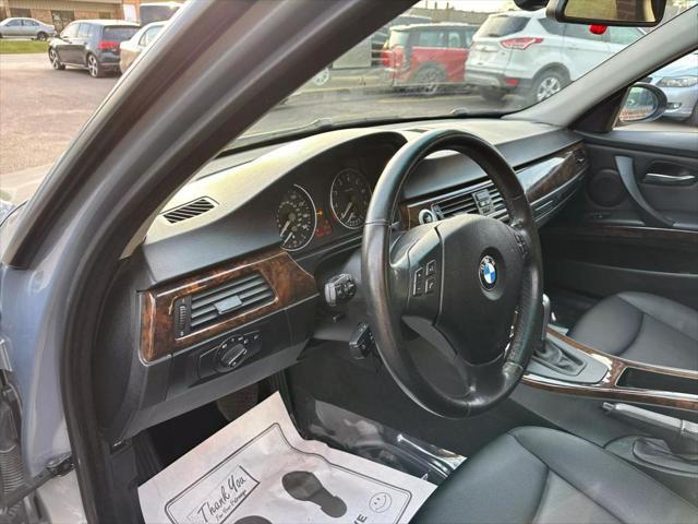 used 2006 BMW 325 car, priced at $8,495