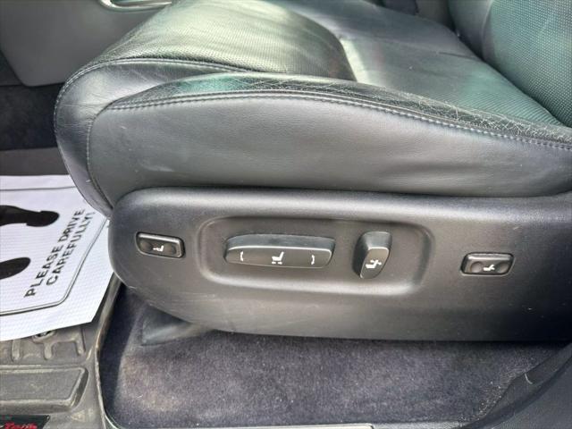 used 2011 Lexus LX 570 car, priced at $19,995