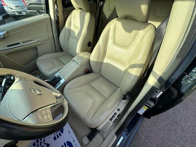 used 2015 Volvo XC60 car, priced at $11,995