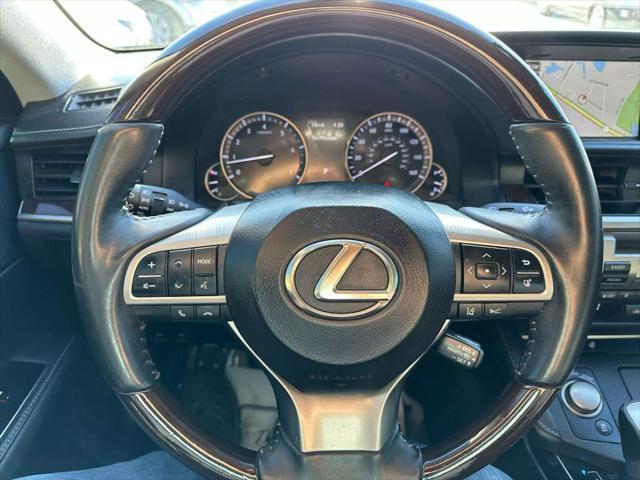 used 2017 Lexus ES 350 car, priced at $16,495