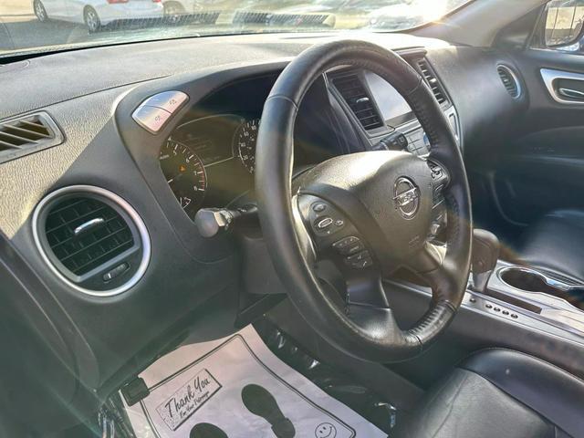 used 2020 Nissan Pathfinder car, priced at $15,495