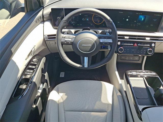 new 2025 Hyundai TUCSON Hybrid car, priced at $42,700