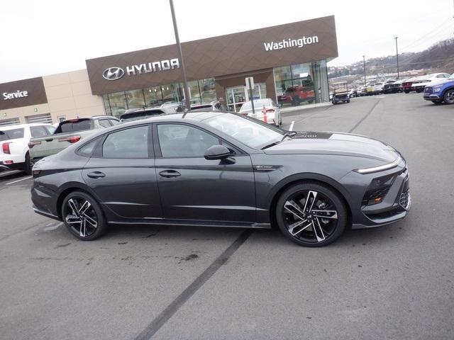 new 2025 Hyundai Sonata car, priced at $36,925