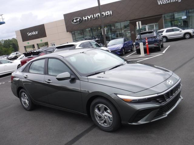 new 2025 Hyundai Elantra car, priced at $23,565