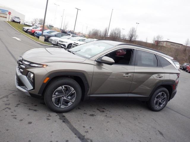 new 2025 Hyundai Tucson Hybrid car, priced at $34,785